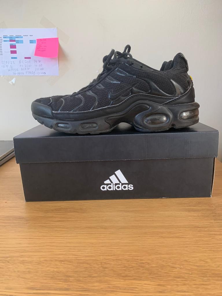 black tn size 7